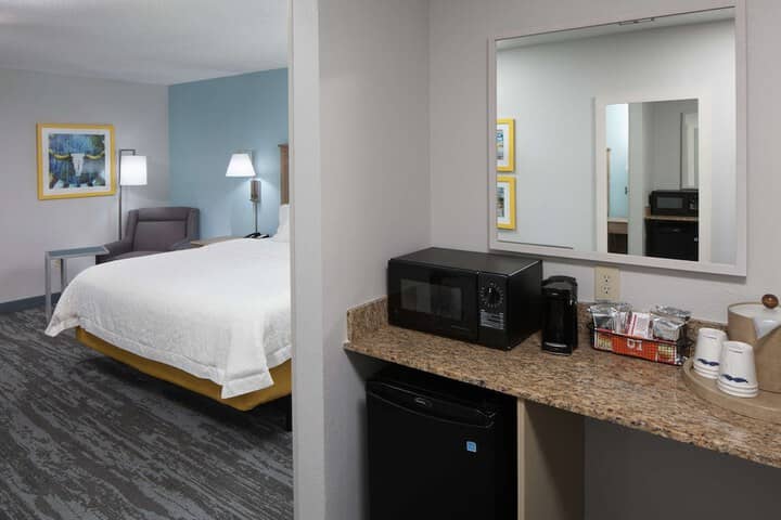Room 14 of 36